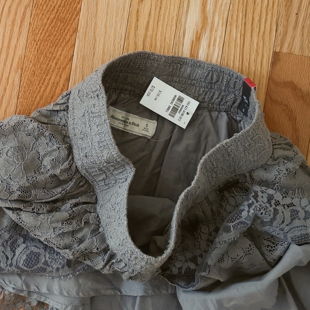 NWT Vintage Y2K Women Abercrombie & Fitch Lace Mini Skirt Preppy Premium Gray - Picture 5 of 5
